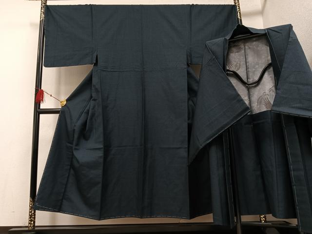 平和屋着物●男性　紬　アンサンブル　亀甲柄　正絹　逸品　未使用　AABF6956ph