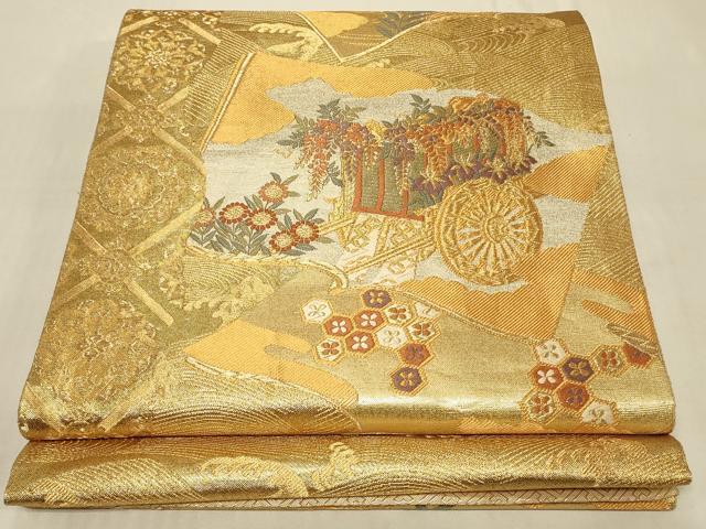 ■■■　サイズ　■■■ 長さ 454cm 幅 31cm程 ■■■　商品詳細　■■■ 【正絹・芯なし・未仕立て】 詳細に関しましては、画像をご確認ください。 大変上質な逸品になります。 お安く出品致しますので、是非この機会にいかがでしょうか？ ■■■　注意事項　■■■ ■モニター発色の具合により色合いが異なる場合がございます。 ■寸法は多少の誤差が生じる場合がございますのでご了承ください。 ■縫込みの長さが左右非対称の場合は短い部分を記載しております。 左右非対称であってもご返品・お値引き等の保証は出来かねますので、ご了承の上ご購入をお願い致します。 ■シミ等のチェックには注意を払っておりますが、見落としがある場合もございますし、個人の見解も様々ですので神経質な方のご購入はお控えください。 ■箪笥に入っておりました着物や帯なので畳みシワや匂いがあるものもございます。 ■お休みは基本的に土日祝となりますが、その他臨時でお休みする場合がございますのでご了承ください。 ■商品の発送は平日のみの発送となります。 ■夜間と土曜、日曜日はお問い合わせの回答が遅れる場合がございます。 ■当店では、お直し、紋入れ、お手入れ等は承っておりません。 ■生地の状態（ヤケ、経年劣化等）によってはサイズ直しが出来ない場合がございます。 その点もどうかご了承のうえ、ご購入をお願いいたします。 ■弊社で取り扱う商品は一点ものにつき、時期や在庫状況に応じて金額が変更となる場合がございます。 ■検針は行っておりません。予めご了承いただきますようお願いいたします。 ■【洗える着物】と記載のある商品におきましては、商品お届け後に洗濯を行ってしまってからのご返品にはご対応しかねます。 念の為、専門店でのお手入れをお願いいたします。 ■着物のサイズ目安は下記を参考ください↓ ＜女性着物＞　お端折り次第で＋5cm　−1cmが着用可能サイズ 　例）身丈170cmの場合、身長160cm〜175cm ＜男性着物＞　身丈＋約25cm〜27cm程が適応身長 　例）身丈155cmの場合、身長180〜182cm