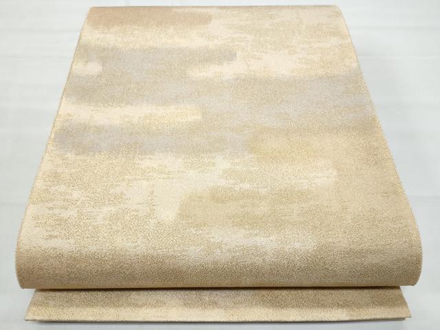 ■■■　サイズ　■■■ 長さ 416cm 幅 30.5cm程 ■■■　商品詳細　■■■ 【正絹】 詳細に関しましては、画像をご確認ください。 大変上質な逸品になります。 お安く出品致しますので、是非この機会にいかがでしょうか？ ■■■　注意事項　■■■ ■モニター発色の具合により色合いが異なる場合がございます。 ■寸法は多少の誤差が生じる場合がございますのでご了承ください。 ■縫込みの長さが左右非対称の場合は短い部分を記載しております。 左右非対称であってもご返品・お値引き等の保証は出来かねますので、ご了承の上ご購入をお願い致します。 ■シミ等のチェックには注意を払っておりますが、見落としがある場合もございますし、個人の見解も様々ですので神経質な方のご購入はお控えください。 ■箪笥に入っておりました着物や帯なので畳みシワや匂いがあるものもございます。 ■お休みは基本的に土日祝となりますが、その他臨時でお休みする場合がございますのでご了承ください。 ■商品の発送は平日のみの発送となります。 ■夜間と土曜、日曜日はお問い合わせの回答が遅れる場合がございます。 ■当店では、お直し、紋入れ、お手入れ等は承っておりません。 ■生地の状態（ヤケ、経年劣化等）によってはサイズ直しが出来ない場合がございます。 その点もどうかご了承のうえ、ご購入をお願いいたします。 ■弊社で取り扱う商品は一点ものにつき、時期や在庫状況に応じて金額が変更となる場合がございます。 ■検針は行っておりません。予めご了承いただきますようお願いいたします。 ■【洗える着物】と記載のある商品におきましては、商品お届け後に洗濯を行ってしまってからのご返品にはご対応しかねます。 念の為、専門店でのお手入れをお願いいたします。 ■着物のサイズ目安は下記を参考ください↓ ＜女性着物＞　お端折り次第で＋5cm　−1cmが着用可能サイズ 　例）身丈170cmの場合、身長160cm〜175cm ＜男性着物＞　身丈＋約25cm〜27cm程が適応身長 　例）身丈155cmの場合、身長180〜182cm