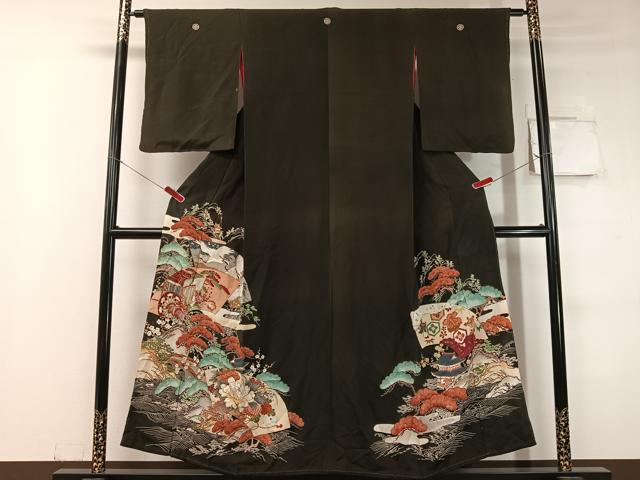 平和屋着物●アンティーク　大正ロマン　黒留袖　駒刺繍　地紙御所車飛鶴花松文　金彩　正絹　逸品　CABC9808vp heiwaya-11071494 平和屋 パッケージ画像