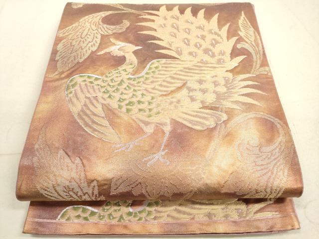 ■■■　サイズ　■■■ 長さ 416cm 幅 30.5cm程 ■■■　商品詳細　■■■ 【正絹・芯なし】 詳細に関しましては、画像をご確認ください。 大変上質な逸品になります。 お安く出品致しますので、是非この機会にいかがでしょうか？ ※たれ先未かがりですが着用には問題ありません。 ■■■　注意事項　■■■ ■モニター発色の具合により色合いが異なる場合がございます。 ■寸法は多少の誤差が生じる場合がございますのでご了承ください。 ■縫込みの長さが左右非対称の場合は短い部分を記載しております。 左右非対称であってもご返品・お値引き等の保証は出来かねますので、ご了承の上ご購入をお願い致します。 ■シミ等のチェックには注意を払っておりますが、見落としがある場合もございますし、個人の見解も様々ですので神経質な方のご購入はお控えください。 ■箪笥に入っておりました着物や帯なので畳みシワや匂いがあるものもございます。 ■お休みは基本的に土日祝となりますが、その他臨時でお休みする場合がございますのでご了承ください。 ■商品の発送は平日のみの発送となります。 ■夜間と土曜、日曜日はお問い合わせの回答が遅れる場合がございます。 ■当店では、お直し、紋入れ、お手入れ等は承っておりません。 ■生地の状態（ヤケ、経年劣化等）によってはサイズ直しが出来ない場合がございます。 その点もどうかご了承のうえ、ご購入をお願いいたします。 ■弊社で取り扱う商品は一点ものにつき、時期や在庫状況に応じて金額が変更となる場合がございます。 ■検針は行っておりません。予めご了承いただきますようお願いいたします。 ■【洗える着物】と記載のある商品におきましては、商品お届け後に洗濯を行ってしまってからのご返品にはご対応しかねます。 念の為、専門店でのお手入れをお願いいたします。 ■着物のサイズ目安は下記を参考ください↓ ＜女性着物＞　お端折り次第で＋5cm　−1cmが着用可能サイズ 　例）身丈170cmの場合、身長160cm〜175cm ＜男性着物＞　身丈＋約25cm〜27cm程が適応身長 　例）身丈155cmの場合、身長180〜182cm