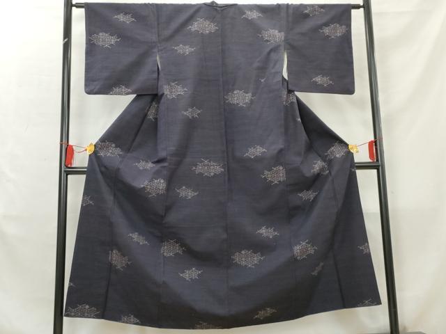 Full-Length Under-Kimono - 平和屋着物■上質な紬　花菱文　正絹　逸品　AABC5836cs