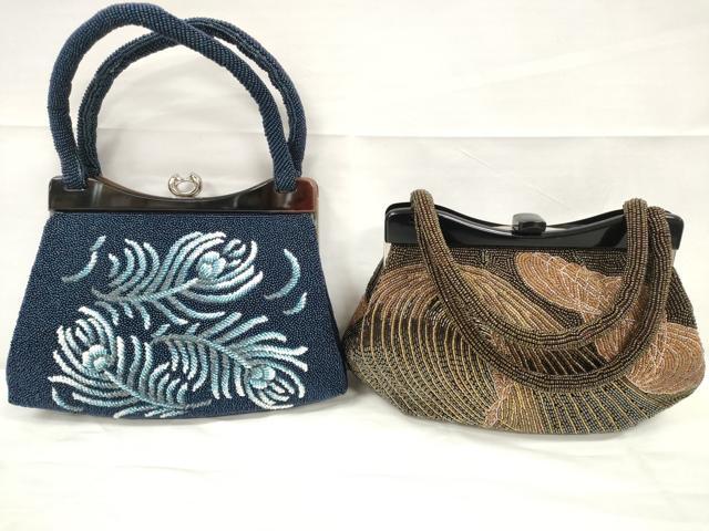 平和屋着物▼和装小物 ビーズバッグまとめて2点 がま口 東京手刺繍 孔雀羽根文 抽象文様 持ち手付き レトロ 逸品 DABA7936zzz