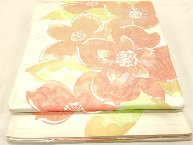 ■■■　サイズ　■■■ 長さ 408cm 幅 31cm程 ■■■　商品詳細　■■■ 【正絹・芯なし】 詳細に関しましては、画像をご確認ください。 大変上質な逸品になります。 お安く出品致しますので、是非この機会にいかがでしょうか？ ■■■　注意事項　■■■ ■モニター発色の具合により色合いが異なる場合がございます。 ■寸法は多少の誤差が生じる場合がございますのでご了承ください。 ■縫込みの長さが左右非対称の場合は短い部分を記載しております。 左右非対称であってもご返品・お値引き等の保証は出来かねますので、ご了承の上ご購入をお願い致します。 ■シミ等のチェックには注意を払っておりますが、見落としがある場合もございますし、個人の見解も様々ですので神経質な方のご購入はお控えください。 ■箪笥に入っておりました着物や帯なので畳みシワや匂いがあるものもございます。 ■お休みは基本的に土日祝となりますが、その他臨時でお休みする場合がございますのでご了承ください。 ■商品の発送は平日のみの発送となります。 ■夜間と土曜、日曜日はお問い合わせの回答が遅れる場合がございます。 ■当店では、お直し、紋入れ、お手入れ等は承っておりません。 ■生地の状態（ヤケ、経年劣化等）によってはサイズ直しが出来ない場合がございます。 その点もどうかご了承のうえ、ご購入をお願いいたします。 ■弊社で取り扱う商品は一点ものにつき、時期や在庫状況に応じて金額が変更となる場合がございます。 ■検針は行っておりません。予めご了承いただきますようお願いいたします。 ■【洗える着物】と記載のある商品におきましては、商品お届け後に洗濯を行ってしまってからのご返品にはご対応しかねます。 念の為、専門店でのお手入れをお願いいたします。 ■着物のサイズ目安は下記を参考ください↓ ＜女性着物＞　お端折り次第で＋5cm　−1cmが着用可能サイズ 　例）身丈170cmの場合、身長160cm〜175cm ＜男性着物＞　身丈＋約25cm〜27cm程が適応身長 　例）身丈155cmの場合、身長180〜182cm