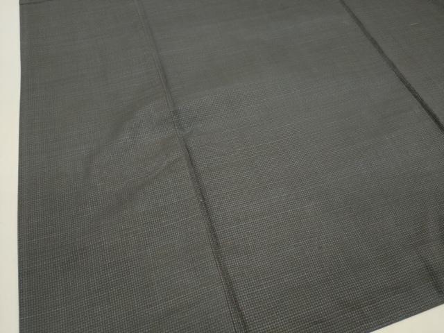 ■■■　サイズ　■■■ 身丈 151.5cm（肩から） 裄丈 65.5cm 袖丈 54cm　縫込み 1.5cm 袖幅 33.5cm 前幅 26cm 後幅 30cm 着物縫いこみ 内揚げ 0cm 裄 お袖側 約1cm　身頃側 約2.5cm ■■■　商品詳細　■■■ 【正絹】 状態は画像を添付しておりますので、そちらをご確認下さいますよう宜しくお願い致します。 大変上質な逸品になります。 お安く出品致しますので、是非この機会にいかがでしょうか？ ■■■　注意事項　■■■ ■モニター発色の具合により色合いが異なる場合がございます。 ■寸法は多少の誤差が生じる場合がございますのでご了承ください。 ■縫込みの長さが左右非対称の場合は短い部分を記載しております。 左右非対称であってもご返品・お値引き等の保証は出来かねますので、ご了承の上ご購入をお願い致します。 ■シミ等のチェックには注意を払っておりますが、見落としがある場合もございますし、個人の見解も様々ですので神経質な方のご購入はお控えください。 ■箪笥に入っておりました着物や帯なので畳みシワや匂いがあるものもございます。 ■お休みは基本的に土日祝となりますが、その他臨時でお休みする場合がございますのでご了承ください。 ■商品の発送は平日のみの発送となります。 ■夜間と土曜、日曜日はお問い合わせの回答が遅れる場合がございます。 ■当店では、お直し、紋入れ、お手入れ等は承っておりません。 ■生地の状態（ヤケ、経年劣化等）によってはサイズ直しが出来ない場合がございます。 その点もどうかご了承のうえ、ご購入をお願いいたします。 ■弊社で取り扱う商品は一点ものにつき、時期や在庫状況に応じて金額が変更となる場合がございます。 ■検針は行っておりません。予めご了承いただきますようお願いいたします。 ■【洗える着物】と記載のある商品におきましては、商品お届け後に洗濯を行ってしまってからのご返品にはご対応しかねます。 念の為、専門店でのお手入れをお願いいたします。 ■着物のサイズ目安は下記を参考ください↓ ＜女性着物＞　お端折り次第で＋5cm　−1cmが着用可能サイズ 　例）身丈170cmの場合、身長160cm〜175cm ＜男性着物＞　身丈＋約25cm〜27cm程が適応身長 　例）身丈155cmの場合、身長180〜182cm