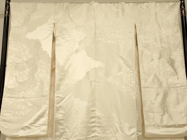 平和屋の平和屋本店●白打掛　白無垢　和装　婚礼　結婚式　花嫁　神社挙式　唐織　飛鶴霞雲取り文　逸品　AABJ2697fw｜アングル3