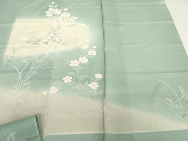 ■■■　サイズ　■■■ 長さ　　着尺分あり 幅　　　約36.5cm ■■■　商品詳細　■■■ 【正絹・未使用】 状態は接写画像のように表地所々に薄いシミ汚れがございます。 大変上質な逸品になります。 お安く出品致しますので、是非この機会にいかがでしょうか？ ■■■　注意事項　■■■ ■モニター発色の具合により色合いが異なる場合がございます。 ■寸法は多少の誤差が生じる場合がございますのでご了承ください。 ■縫込みの長さが左右非対称の場合は短い部分を記載しております。 左右非対称であってもご返品・お値引き等の保証は出来かねますので、ご了承の上ご購入をお願い致します。 ■シミ等のチェックには注意を払っておりますが、見落としがある場合もございますし、個人の見解も様々ですので神経質な方のご購入はお控えください。 ■箪笥に入っておりました着物や帯なので畳みシワや匂いがあるものもございます。 ■お休みは基本的に土日祝となりますが、その他臨時でお休みする場合がございますのでご了承ください。 ■商品の発送は平日のみの発送となります。 ■夜間と土曜、日曜日はお問い合わせの回答が遅れる場合がございます。 ■当店では、お直し、紋入れ、お手入れ等は承っておりません。 ■生地の状態（ヤケ、経年劣化等）によってはサイズ直しが出来ない場合がございます。 その点もどうかご了承のうえ、ご購入をお願いいたします。 ■弊社で取り扱う商品は一点ものにつき、時期や在庫状況に応じて金額が変更となる場合がございます。 ■検針は行っておりません。予めご了承いただきますようお願いいたします。 ■【洗える着物】と記載のある商品におきましては、商品お届け後に洗濯を行ってしまってからのご返品にはご対応しかねます。 念の為、専門店でのお手入れをお願いいたします。 ■写真に写っている物が全てになります。それ以外の付属品はございませんのでご了承ください。 ■状態に関する写真につきましては、掲載可能な写真枚数に限りがあるため、各箇所につき1枚参考画像を掲載しております。 ■着物のサイズ目安は下記を参考ください↓ ＜女性着物＞　お端折り次第で＋5cm　－1cmが着用可能サイズ 　例）身丈170cmの場合、身長160cm～175cm ＜男性着物＞　身丈＋約25cm～27cm程が適応身長 　例）身丈155cmの場合、身長180～182cm