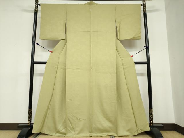 平和屋の平和屋着物●上質な色無地　苗色　正絹　逸品　DABC2057ud｜アングル2