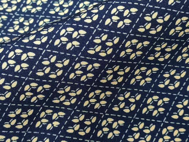 平和屋着物■上質な小紋　菱舞蝶文　正絹　逸品　CABD3653ev