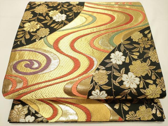 平和屋着物◎六通柄袋帯 唐織 流水舞桜文 黒地 金糸 正絹 逸品 DAAO9002bc