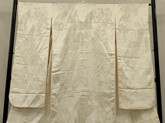 平和屋の平和屋本店●白打掛　白無垢　和装　婚礼　結婚式　花嫁　神社挙式　唐織　飛鶴花文　逸品　AABJ5839ou｜アングル3