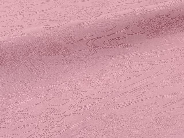 ■■■　サイズ　■■■ 身丈 166cm（肩から） 裄丈 62cm 袖丈 48cm　縫込み 3cm 袖幅 32cm 前幅 22cm 後幅 27.5cm 着物縫いこみ 内揚げ 0cm 裄 お袖側 約0cm　身頃側 約3cm ■■■　商品詳細　■■■ 【化繊・紋なし・未使用】 状態は画像を添付しておりますので、そちらをご確認下さいますよう宜しくお願い致します。 お安く出品致しますので、是非この機会にいかがでしょうか？ ■■■　注意事項　■■■ ■モニター発色の具合により色合いが異なる場合がございます。 ■寸法は多少の誤差が生じる場合がございますのでご了承ください。 ■縫込みの長さが左右非対称の場合は短い部分を記載しております。 左右非対称であってもご返品・お値引き等の保証は出来かねますので、ご了承の上ご購入をお願い致します。 ■シミ等のチェックには注意を払っておりますが、見落としがある場合もございますし、個人の見解も様々ですので神経質な方のご購入はお控えください。 ■箪笥に入っておりました着物や帯なので畳みシワや匂いがあるものもございます。 ■お休みは基本的に土日祝となりますが、その他臨時でお休みする場合がございますのでご了承ください。 ■商品の発送は平日のみの発送となります。 ■夜間と土曜、日曜日はお問い合わせの回答が遅れる場合がございます。 ■当店では、お直し、紋入れ、お手入れ等は承っておりません。 ■生地の状態（ヤケ、経年劣化等）によってはサイズ直しが出来ない場合がございます。 その点もどうかご了承のうえ、ご購入をお願いいたします。 ■弊社で取り扱う商品は一点ものにつき、時期や在庫状況に応じて金額が変更となる場合がございます。 ■検針は行っておりません。予めご了承いただきますようお願いいたします。 ■【洗える着物】と記載のある商品におきましては、商品お届け後に洗濯を行ってしまってからのご返品にはご対応しかねます。 念の為、専門店でのお手入れをお願いいたします。 ■着物のサイズ目安は下記を参考ください↓ ＜女性着物＞　お端折り次第で＋5cm　−1cmが着用可能サイズ 　例）身丈170cmの場合、身長160cm〜175cm ＜男性着物＞　身丈＋約25cm〜27cm程が適応身長 　例）身丈155cmの場合、身長180〜182cm