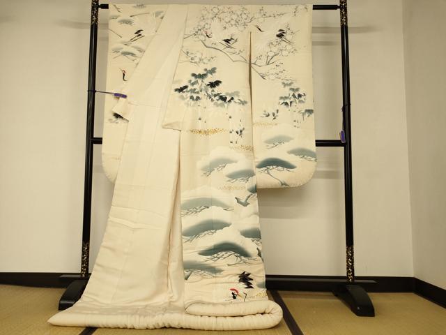 平和屋の平和屋本店●本手描友禅作家　秋山章　色打掛　和装　婚礼　結婚式　花嫁　神社挙式　松竹梅群れ鶴文　金彩　逸品　AABJ2734fw｜アングル2
