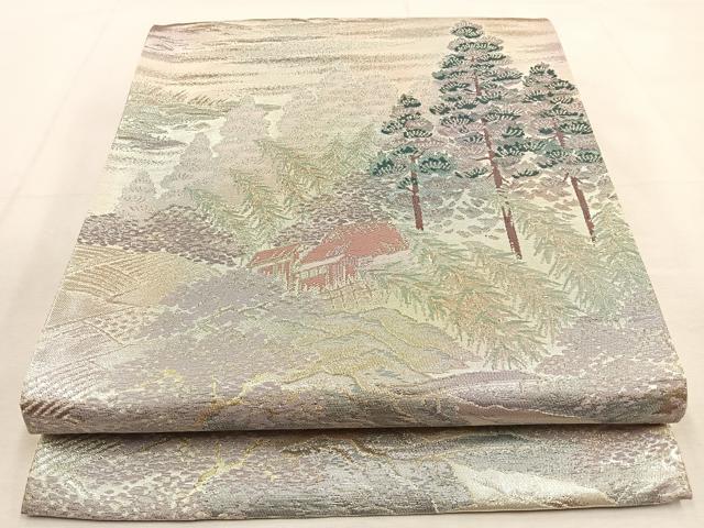 ■■■　サイズ　■■■ 長さ 420cm 幅 31cm程 ■■■　商品詳細　■■■ 【正絹・芯なし】 詳細に関しましては、画像をご確認ください。 大変上質な逸品になります。 お安く出品致しますので、是非この機会にいかがでしょうか？ ※汚れ等に関しましては、着用時には見えない部分になるかと思いますのであまり気にならずお召になれるかと思います。 ■■■　注意事項　■■■ ■モニター発色の具合により色合いが異なる場合がございます。 ■寸法は多少の誤差が生じる場合がございますのでご了承ください。 ■縫込みの長さが左右非対称の場合は短い部分を記載しております。 左右非対称であってもご返品・お値引き等の保証は出来かねますので、ご了承の上ご購入をお願い致します。 ■シミ等のチェックには注意を払っておりますが、見落としがある場合もございますし、個人の見解も様々ですので神経質な方のご購入はお控えください。 ■箪笥に入っておりました着物や帯なので畳みシワや匂いがあるものもございます。 ■お休みは基本的に土日祝となりますが、その他臨時でお休みする場合がございますのでご了承ください。 ■商品の発送は平日のみの発送となります。 ■夜間と土曜、日曜日はお問い合わせの回答が遅れる場合がございます。 ■当店では、お直し、紋入れ、お手入れ等は承っておりません。 ■生地の状態（ヤケ、経年劣化等）によってはサイズ直しが出来ない場合がございます。 その点もどうかご了承のうえ、ご購入をお願いいたします。 ■弊社で取り扱う商品は一点ものにつき、時期や在庫状況に応じて金額が変更となる場合がございます。 ■検針は行っておりません。予めご了承いただきますようお願いいたします。 ■【洗える着物】と記載のある商品におきましては、商品お届け後に洗濯を行ってしまってからのご返品にはご対応しかねます。 念の為、専門店でのお手入れをお願いいたします。 ■着物のサイズ目安は下記を参考ください↓ ＜女性着物＞　お端折り次第で＋5cm　−1cmが着用可能サイズ 　例）身丈170cmの場合、身長160cm〜175cm ＜男性着物＞　身丈＋約25cm〜27cm程が適応身長 　例）身丈155cmの場合、身長180〜182cm