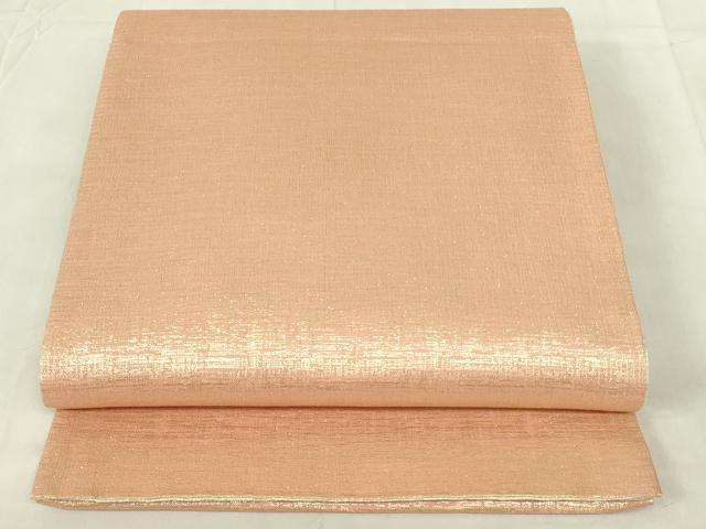■■■　サイズ　■■■ 長さ 428cm 幅 30.5cm程 ■■■　商品詳細　■■■ 【正絹・芯なし】 詳細に関しましては、画像をご確認ください。 大変上質な逸品になります。 お安く出品致しますので、是非この機会にいかがでしょうか？ ※2種類の太鼓を作ることができます。 ※汚れに関しましては、着用時には見えない部分になりますのであまり気にならずお召になれるかと思います。 ■■■　注意事項　■■■ ■モニター発色の具合により色合いが異なる場合がございます。 ■寸法は多少の誤差が生じる場合がございますのでご了承ください。 ■縫込みの長さが左右非対称の場合は短い部分を記載しております。 左右非対称であってもご返品・お値引き等の保証は出来かねますので、ご了承の上ご購入をお願い致します。 ■シミ等のチェックには注意を払っておりますが、見落としがある場合もございますし、個人の見解も様々ですので神経質な方のご購入はお控えください。 ■箪笥に入っておりました着物や帯なので畳みシワや匂いがあるものもございます。 ■お休みは基本的に土日祝となりますが、その他臨時でお休みする場合がございますのでご了承ください。 ■商品の発送は平日のみの発送となります。 ■夜間と土曜、日曜日はお問い合わせの回答が遅れる場合がございます。 ■当店では、お直し、紋入れ、お手入れ等は承っておりません。 ■生地の状態（ヤケ、経年劣化等）によってはサイズ直しが出来ない場合がございます。 その点もどうかご了承のうえ、ご購入をお願いいたします。 ■弊社で取り扱う商品は一点ものにつき、時期や在庫状況に応じて金額が変更となる場合がございます。 ■検針は行っておりません。予めご了承いただきますようお願いいたします。 ■【洗える着物】と記載のある商品におきましては、商品お届け後に洗濯を行ってしまってからのご返品にはご対応しかねます。 念の為、専門店でのお手入れをお願いいたします。 ■着物のサイズ目安は下記を参考ください↓ ＜女性着物＞　お端折り次第で＋5cm　−1cmが着用可能サイズ 　例）身丈170cmの場合、身長160cm〜175cm ＜男性着物＞　身丈＋約25cm〜27cm程が適応身長 　例）身丈155cmの場合、身長180〜182cm