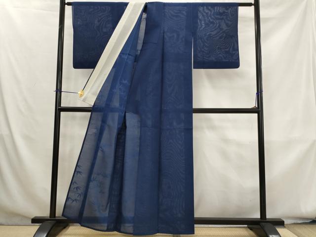 平和屋の平和屋着物＊夏物　色無地　絽　笹の葉紋紗　紺色　正絹　逸品　AABK8791st｜アングル3