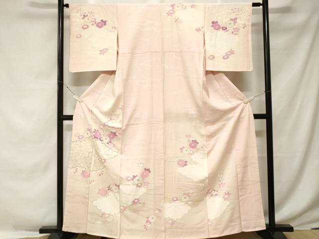 Full-Length Under-Kimono - 平和屋着物■訪問着　駒刺繍　雲取り舞花文　暈し染め　金彩　正絹　逸品　CABE7767ev