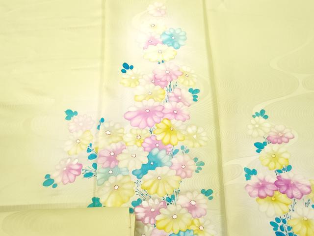■■■　サイズ　■■■ 長さ　　着尺分あり 幅　　　約36.5cm ■■■　商品詳細　■■■ 【正絹・未使用】 状態は接写画像のように表地所々・裏面所々に薄い汚れがございます。 大変上質な逸品になります。 お安く出品致しますので、是非この機会にいかがでしょうか？ ■■■　注意事項　■■■ ■モニター発色の具合により色合いが異なる場合がございます。 ■寸法は多少の誤差が生じる場合がございますのでご了承ください。 ■縫込みの長さが左右非対称の場合は短い部分を記載しております。 左右非対称であってもご返品・お値引き等の保証は出来かねますので、ご了承の上ご購入をお願い致します。 ■シミ等のチェックには注意を払っておりますが、見落としがある場合もございますし、個人の見解も様々ですので神経質な方のご購入はお控えください。 ■箪笥に入っておりました着物や帯なので畳みシワや匂いがあるものもございます。 ■お休みは基本的に土日祝となりますが、その他臨時でお休みする場合がございますのでご了承ください。 ■商品の発送は平日のみの発送となります。 ■夜間と土曜、日曜日はお問い合わせの回答が遅れる場合がございます。 ■当店では、お直し、紋入れ、お手入れ等は承っておりません。 ■生地の状態（ヤケ、経年劣化等）によってはサイズ直しが出来ない場合がございます。 その点もどうかご了承のうえ、ご購入をお願いいたします。 ■弊社で取り扱う商品は一点ものにつき、時期や在庫状況に応じて金額が変更となる場合がございます。 ■検針は行っておりません。予めご了承いただきますようお願いいたします。 ■【洗える着物】と記載のある商品におきましては、商品お届け後に洗濯を行ってしまってからのご返品にはご対応しかねます。 念の為、専門店でのお手入れをお願いいたします。 ■着物のサイズ目安は下記を参考ください↓ ＜女性着物＞　お端折り次第で＋5cm　−1cmが着用可能サイズ 　例）身丈170cmの場合、身長160cm〜175cm ＜男性着物＞　身丈＋約25cm〜27cm程が適応身長 　例）身丈155cmの場合、身長180〜182cm