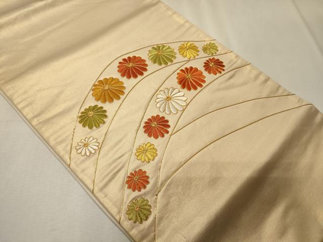 平和屋の平和屋着物◎太鼓柄袋帯 駒刺繍 舞花文 正絹 逸品 CABE8121oy｜アングル2