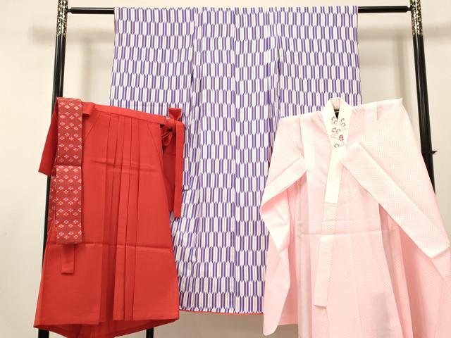 Rakuten - 平和屋着物[]卒園式　女の子　子供　祝着・長襦袢(単衣・半衿刺繍)・行灯袴・帯セット　矢羽文　洗える着物　DABC5309ma