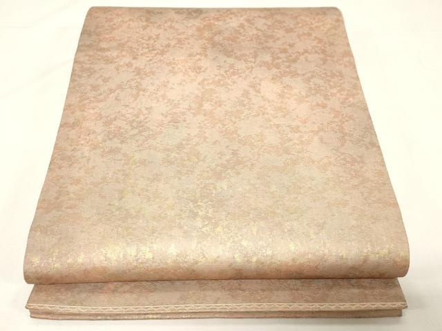 ■■■　サイズ　■■■ 長さ 446cm 幅 30.5cm程 ■■■　商品詳細　■■■ 【正絹】 詳細に関しましては、画像をご確認ください。 大変上質な逸品になります。 お安く出品致しますので、是非この機会にいかがでしょうか？ ※表面の太鼓上部から手先にかけて折山の線汚れがございます。 ■■■　注意事項　■■■ ■モニター発色の具合により色合いが異なる場合がございます。 ■寸法は多少の誤差が生じる場合がございますのでご了承ください。 ■縫込みの長さが左右非対称の場合は短い部分を記載しております。 左右非対称であってもご返品・お値引き等の保証は出来かねますので、ご了承の上ご購入をお願い致します。 ■シミ等のチェックには注意を払っておりますが、見落としがある場合もございますし、個人の見解も様々ですので神経質な方のご購入はお控えください。 ■箪笥に入っておりました着物や帯なので畳みシワや匂いがあるものもございます。 ■お休みは基本的に土日祝となりますが、その他臨時でお休みする場合がございますのでご了承ください。 ■商品の発送は平日のみの発送となります。 ■夜間と土曜、日曜日はお問い合わせの回答が遅れる場合がございます。 ■当店では、お直し、紋入れ、お手入れ等は承っておりません。 ■生地の状態（ヤケ、経年劣化等）によってはサイズ直しが出来ない場合がございます。 その点もどうかご了承のうえ、ご購入をお願いいたします。 ■弊社で取り扱う商品は一点ものにつき、時期や在庫状況に応じて金額が変更となる場合がございます。 ■検針は行っておりません。予めご了承いただきますようお願いいたします。 ■【洗える着物】と記載のある商品におきましては、商品お届け後に洗濯を行ってしまってからのご返品にはご対応しかねます。 念の為、専門店でのお手入れをお願いいたします。 ■着物のサイズ目安は下記を参考ください↓ ＜女性着物＞　お端折り次第で＋5cm　−1cmが着用可能サイズ 　例）身丈170cmの場合、身長160cm〜175cm ＜男性着物＞　身丈＋約25cm〜27cm程が適応身長 　例）身丈155cmの場合、身長180〜182cm