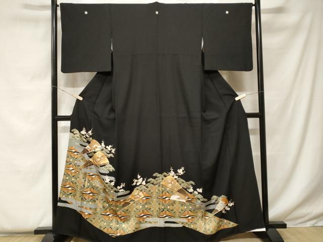 Rakuten - 平和屋着物■豪華黒留袖　双鶴扇面梅松文　金彩　正絹　逸品　CABF4366ev