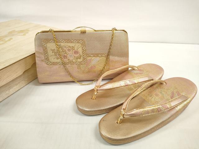 Rakuten - 平和屋着物▼和装小物　和装バッグ・草履セット　色紙重ね花文　金糸　逸品　DABD7466zzz