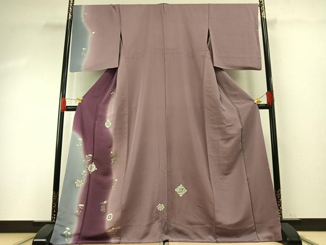 平和屋着物●本貝紫染作家　西山和恆　訪問着　駒刺繍　花唐草文　暈し染め　金彩　丹後ちりめん　反端付き　正絹　逸品　AABF2018cs 平和屋着物○本貝紫染作家 西山和恆 訪問着 駒刺繍