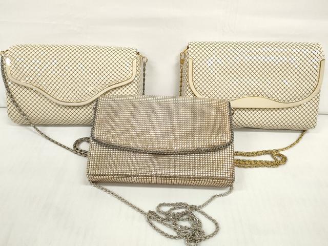 ■■■　商品詳細　■■■ ※こちらのお品はまとめての出品となりますので、 汚れ・サイズ等の詳細は記載しておりません。 ご理解の上でのご入札をお願い致します。 大変上質な逸品になります。 お安く出品致しますので、是非この機会にいかがでしょうか？ ■■■　注意事項　■■■ ■モニター発色の具合により色合いが異なる場合がございます。 ■寸法は多少の誤差が生じる場合がございますのでご了承ください。 ■縫込みの長さが左右非対称の場合は短い部分を記載しております。 左右非対称であってもご返品・お値引き等の保証は出来かねますので、ご了承の上ご購入をお願い致します。 ■シミ等のチェックには注意を払っておりますが、見落としがある場合もございますし、個人の見解も様々ですので神経質な方のご購入はお控えください。 ■箪笥に入っておりました着物や帯なので畳みシワや匂いがあるものもございます。 ■お休みは基本的に土日祝となりますが、その他臨時でお休みする場合がございますのでご了承ください。 ■商品の発送は平日のみの発送となります。 ■夜間と土曜、日曜日はお問い合わせの回答が遅れる場合がございます。 ■当店では、お直し、紋入れ、お手入れ等は承っておりません。 ■生地の状態（ヤケ、経年劣化等）によってはサイズ直しが出来ない場合がございます。 その点もどうかご了承のうえ、ご購入をお願いいたします。 ■弊社で取り扱う商品は一点ものにつき、時期や在庫状況に応じて金額が変更となる場合がございます。 ■検針は行っておりません。予めご了承いただきますようお願いいたします。 ■【洗える着物】と記載のある商品におきましては、商品お届け後に洗濯を行ってしまってからのご返品にはご対応しかねます。 念の為、専門店でのお手入れをお願いいたします。 ■着物のサイズ目安は下記を参考ください↓ ＜女性着物＞　お端折り次第で＋5cm　−1cmが着用可能サイズ 　例）身丈170cmの場合、身長160cm〜175cm ＜男性着物＞　身丈＋約25cm〜27cm程が適応身長 　例）身丈155cmの場合、身長180〜182cm