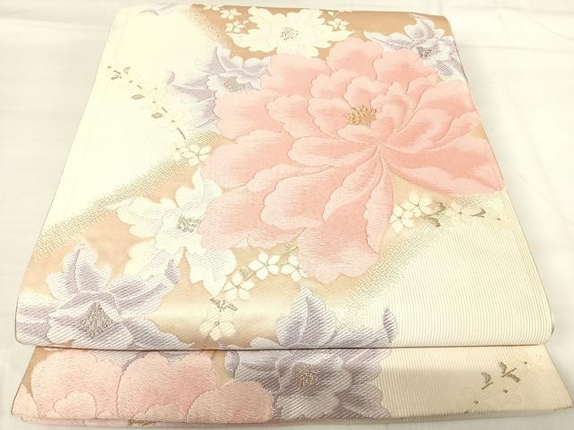 ■■■　サイズ　■■■ 長さ 432cm 幅 31cm程 ■■■　商品詳細　■■■ 【正絹・芯なし】 詳細に関しましては、画像をご確認ください。 大変上質な逸品になります。 お安く出品致しますので、是非この機会にいかがでしょうか？ ■■■　注意事項　■■■ ■モニター発色の具合により色合いが異なる場合がございます。 ■寸法は多少の誤差が生じる場合がございますのでご了承ください。 ■縫込みの長さが左右非対称の場合は短い部分を記載しております。 左右非対称であってもご返品・お値引き等の保証は出来かねますので、ご了承の上ご購入をお願い致します。 ■シミ等のチェックには注意を払っておりますが、見落としがある場合もございますし、個人の見解も様々ですので神経質な方のご購入はお控えください。 ■箪笥に入っておりました着物や帯なので畳みシワや匂いがあるものもございます。 ■お休みは基本的に土日祝となりますが、その他臨時でお休みする場合がございますのでご了承ください。 ■商品の発送は平日のみの発送となります。 ■夜間と土曜、日曜日はお問い合わせの回答が遅れる場合がございます。 ■当店では、お直し、紋入れ、お手入れ等は承っておりません。 ■生地の状態（ヤケ、経年劣化等）によってはサイズ直しが出来ない場合がございます。 その点もどうかご了承のうえ、ご購入をお願いいたします。 ■弊社で取り扱う商品は一点ものにつき、時期や在庫状況に応じて金額が変更となる場合がございます。 ■検針は行っておりません。予めご了承いただきますようお願いいたします。 ■【洗える着物】と記載のある商品におきましては、商品お届け後に洗濯を行ってしまってからのご返品にはご対応しかねます。 念の為、専門店でのお手入れをお願いいたします。 ■着物のサイズ目安は下記を参考ください↓ ＜女性着物＞　お端折り次第で＋5cm　−1cmが着用可能サイズ 　例）身丈170cmの場合、身長160cm〜175cm ＜男性着物＞　身丈＋約25cm〜27cm程が適応身長 　例）身丈155cmの場合、身長180〜182cm