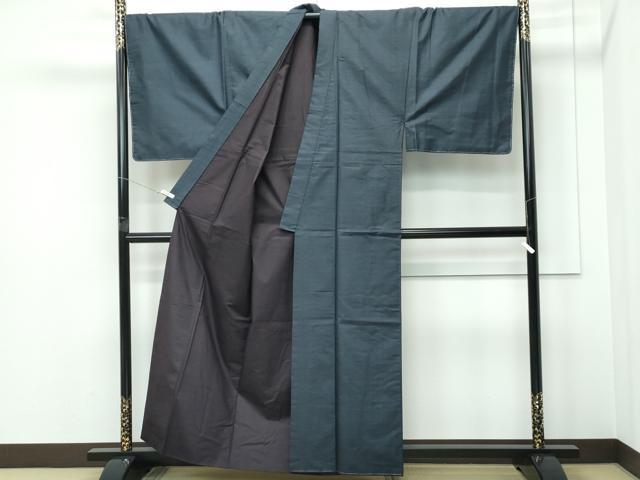 平和屋の平和屋着物●極上　男性　本場大島紬　アンサンブル　キングサイズ　100亀甲　総詰め　逸品　未使用　CZAA5442s6｜アングル3