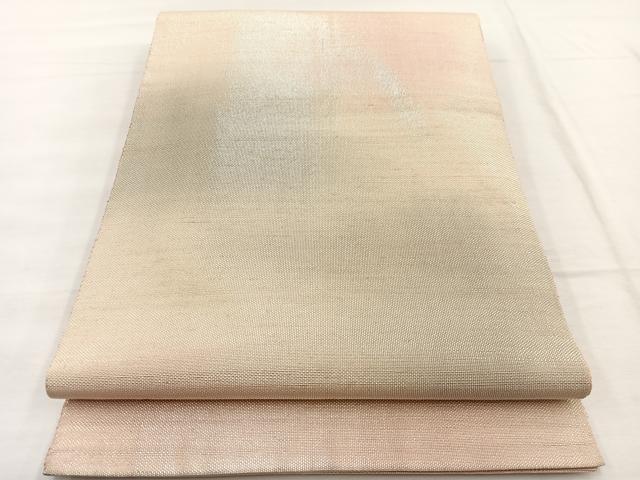 ■■■　サイズ　■■■ 長さ 458cm 幅 30.5cm程 ■■■　商品詳細　■■■ 【正絹】 詳細に関しましては、画像をご確認ください。 大変上質な逸品になります。 お安く出品致しますので、是非この機会にいかがでしょうか？ ※汚れ等に関しましては、着用時には見えない部分になるかと思いますのであまり気にならずお召になれるかと思います。 ■■■　注意事項　■■■ ■モニター発色の具合により色合いが異なる場合がございます。 ■寸法は多少の誤差が生じる場合がございますのでご了承ください。 ■縫込みの長さが左右非対称の場合は短い部分を記載しております。 左右非対称であってもご返品・お値引き等の保証は出来かねますので、ご了承の上ご購入をお願い致します。 ■シミ等のチェックには注意を払っておりますが、見落としがある場合もございますし、個人の見解も様々ですので神経質な方のご購入はお控えください。 ■箪笥に入っておりました着物や帯なので畳みシワや匂いがあるものもございます。 ■お休みは基本的に土日祝となりますが、その他臨時でお休みする場合がございますのでご了承ください。 ■商品の発送は平日のみの発送となります。 ■夜間と土曜、日曜日はお問い合わせの回答が遅れる場合がございます。 ■当店では、お直し、紋入れ、お手入れ等は承っておりません。 ■生地の状態（ヤケ、経年劣化等）によってはサイズ直しが出来ない場合がございます。 その点もどうかご了承のうえ、ご購入をお願いいたします。 ■弊社で取り扱う商品は一点ものにつき、時期や在庫状況に応じて金額が変更となる場合がございます。 ■検針は行っておりません。予めご了承いただきますようお願いいたします。 ■【洗える着物】と記載のある商品におきましては、商品お届け後に洗濯を行ってしまってからのご返品にはご対応しかねます。 念の為、専門店でのお手入れをお願いいたします。 ■着物のサイズ目安は下記を参考ください↓ ＜女性着物＞　お端折り次第で＋5cm　−1cmが着用可能サイズ 　例）身丈170cmの場合、身長160cm〜175cm ＜男性着物＞　身丈＋約25cm〜27cm程が適応身長 　例）身丈155cmの場合、身長180〜182cm