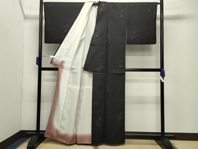 平和屋着物●本場結城紬　重要無形文化財　100亀甲　舞蝶文　正絹　逸品　CABD9199gh heiwaya-11144766 平和屋 サンプル画像3