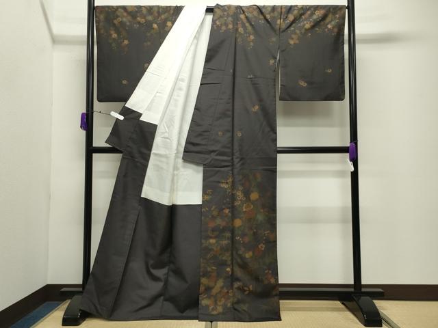 平和屋の平和屋着物●訪問着　本場染大島紬　枝花文　金彩　正絹　逸品　CABD9271gh｜アングル2