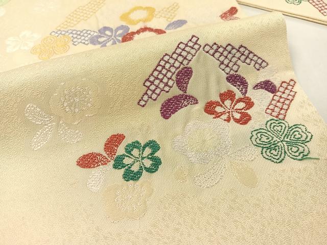 平和屋の平和屋着物●九寸名古屋帯　唐織　ひった　舞花文　正絹　逸品　CABG1649vp｜アングル3