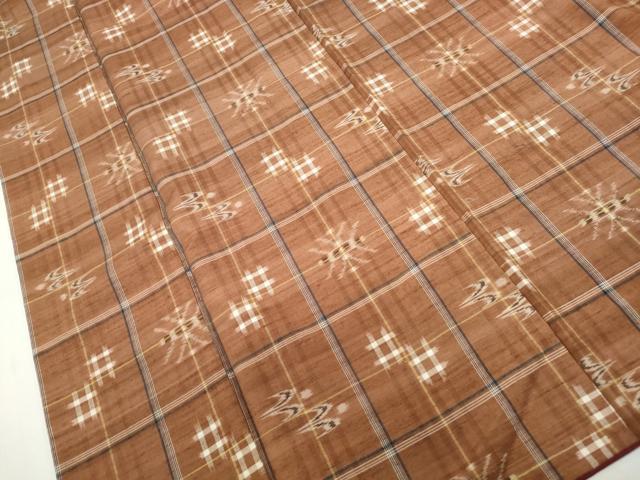 其它 - 平和屋着物■上質な紬 格子 琉球絣文様 正絹 逸品 DABF4949qa
