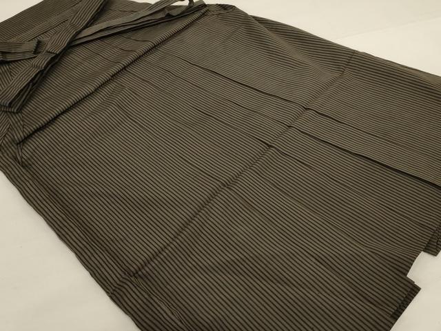 ■■■　サイズ　■■■ 紐下丈　約83cm ■■■　商品詳細　■■■ 【正絹】 状態は接写画像のように表地所々・紐に汚れ、ヘラにペン書きがございます。 大変上質な逸品になりますのでぜひお手入れをされてお召しになられてはいかがでしょうか。 お安く出品致しますので、是非この機会にいかがでしょうか？ ■■■　注意事項　■■■ ■モニター発色の具合により色合いが異なる場合がございます。 ■寸法は多少の誤差