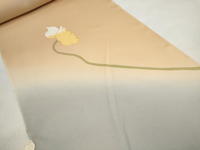 平和屋の平和屋着物●京都の和装業の老舗一門　千切屋　付下げ　反物　着尺　草花文　高橋完次作　紙タグ付き　逸品　未使用　DABD7743zzz｜アングル2