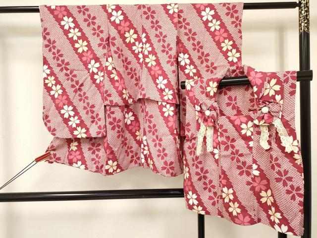 平和屋着物[]七五三　女の子　3歳　祝着　三つ身　被布セット　桜尽くし　逸品　未使用　DABE7170ma