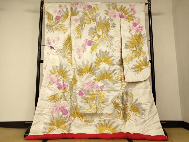 平和屋本店●色打掛　和装　婚礼　結婚式　花嫁　神社挙式　総刺繍　飛鶴舞花松文　金銀糸　逸品　AABJ2750fw