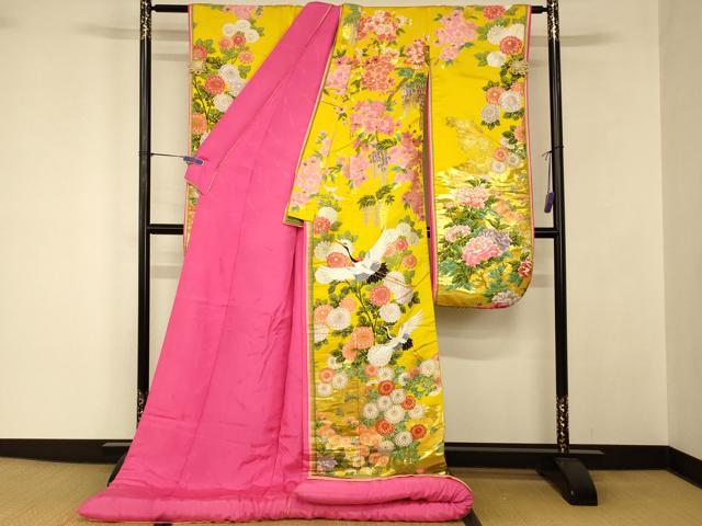 平和屋の平和屋本店●色打掛　和装　婚礼　結婚式　花嫁　神社挙式　唐織　飛鶴草花文　金糸　逸品　AABJ2780fw｜アングル2