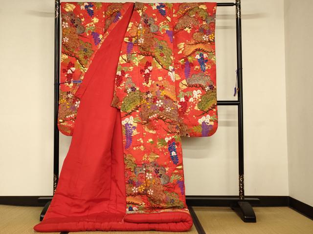 平和屋の平和屋本店●色打掛　和装　婚礼　結婚式　花嫁　神社挙式　唐織　枝花松文　金糸　逸品　AABJ2797fw｜アングル2