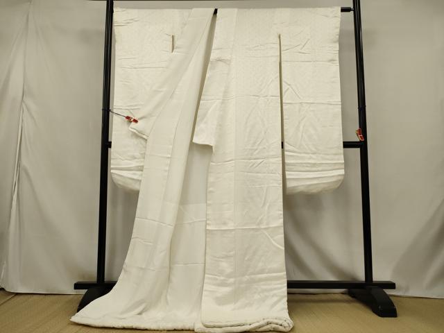 平和屋の平和屋本店●掛下　打掛　和装　婚礼　花嫁　結婚式　神社挙式　紗綾形文　逸品　AABK2722ou｜アングル2
