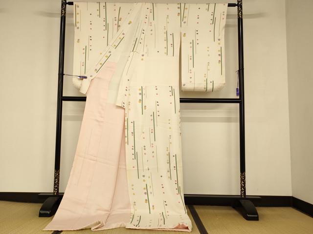 平和屋の平和屋本店●お引きずり・お引き摺り・引き小紋　和装　結婚式　舞妓　芸妓　芸者　衣装　舞花文　逸品　AABJ2808fw｜アングル2