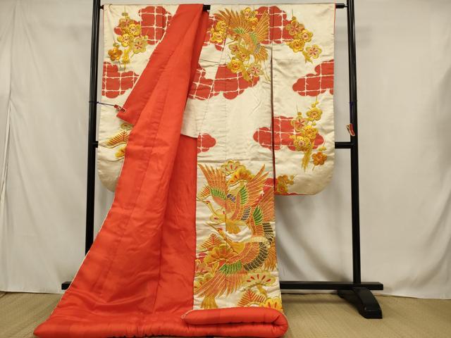 平和屋の平和屋本店●色打掛　和装　婚礼　結婚式　花嫁　神社挙式　総刺繍　飛鶴梅松文　金糸　逸品　AABJ8254ou｜アングル2