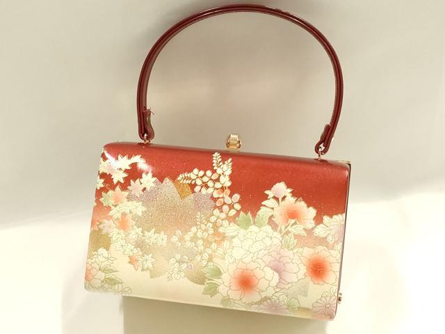 平和屋の平和屋着物▼和装小物 和装バッグ 振袖用 ハンドバッグ エナメル 草花文 金彩 暈し 逸品 AABJ8948ay｜アングル2