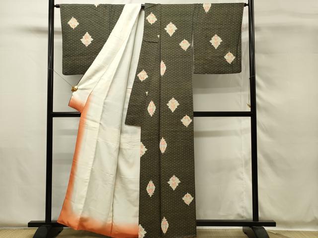 平和屋の平和屋着物■上質な小紋 更紗花文 黒地 正絹 逸品 DABH4133qp｜アングル3