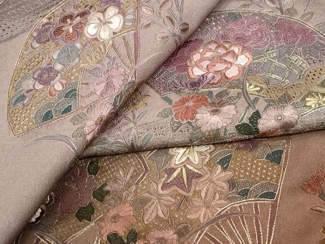 中国三大刺繍 汕頭刺繍 振袖 臙脂色 枝花文 金彩 正絹 逸品 楽天市場】スワトウ 刺繍（着物｜和服）：レディースファッションの通販