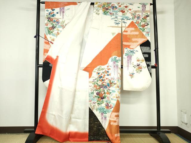 平和屋の平和屋着物●豪華振袖・長襦袢セット(無双仕立て)　駒刺繍　絞り　鴛鴦花文　金彩　正絹　逸品　DABH0178op｜アングル2
