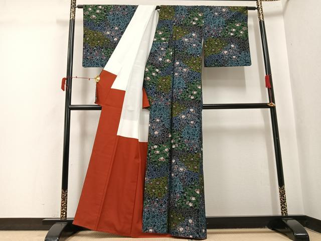 平和屋の平和屋着物●小千谷紬　草花文　正絹　逸品　AABJ0037ph｜アングル3